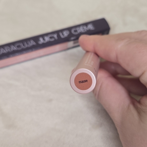 Tarte Maracuja Juicy Lip Crème - Mauve - Picture 4 of 9